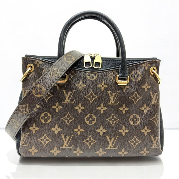 Louis Vuitton Pallas BB Monogram Black Handbags - ✨️Excellent Condition . Louis Vuitton Pallas BB Monogram Crossbody Bag